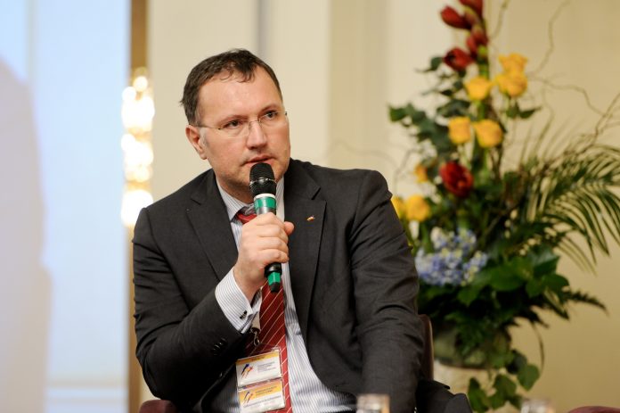 Interviu cu Dragos Rosca, RBL, despre proiectele care schimba Romania in bine