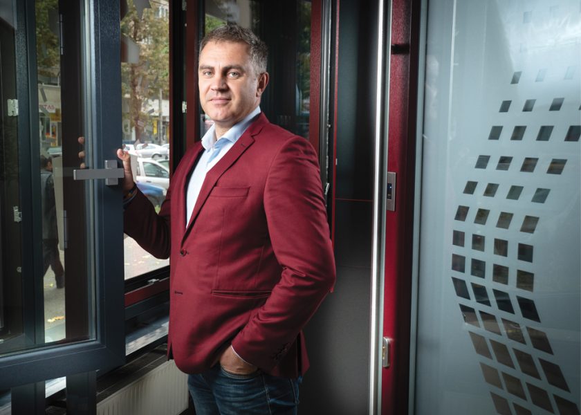 Povestea businessului inspirat din vacanțele studențești la Costinești
