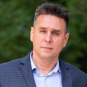 PROFIL DE MEMBRU – Ștefan Popa (Owner Agress Beauty și succesul datorat educației și curajului)