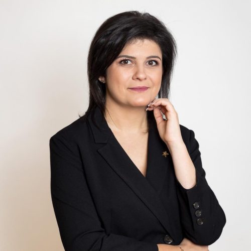 PROFIL DE MEMBRU – RUXANDRA BUCEVSCHI (Founder & Business Development Manager, Twinkle Star) – reziliența și importanța procesului educațional de calitate
